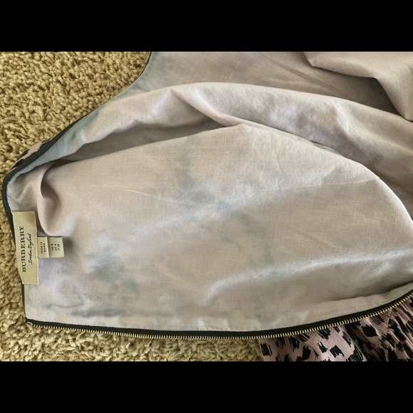 Burberry dress - Picture 12 of 15